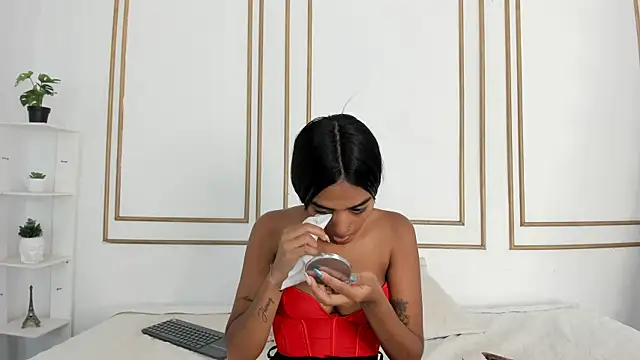 julieta aguilar1 online show from March 29, 7:04 pm