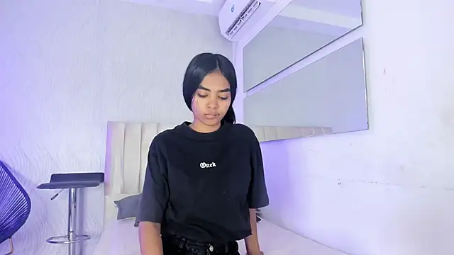 julieta aguilar1 online show from January 7, 6:57 pm