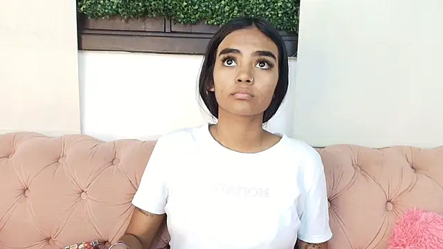 julieta aguilar1 online show from April 21, 7:09 pm