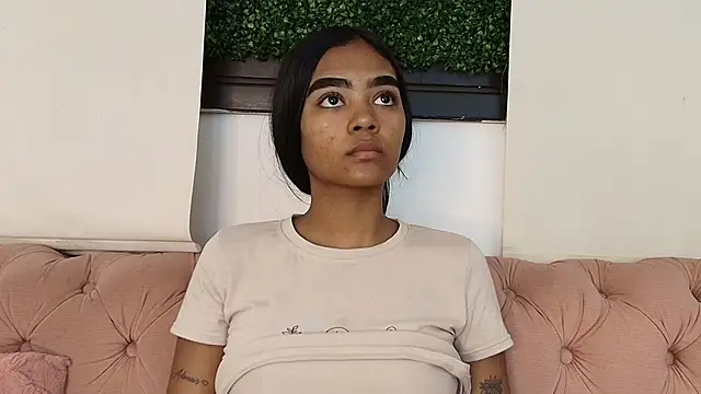 julieta aguilar1 online show from November 19, 6:52 pm