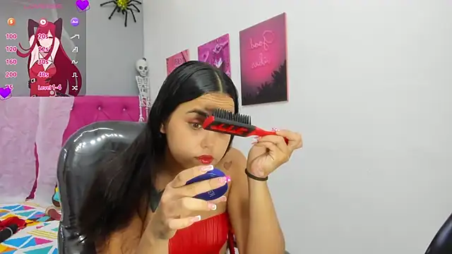 Snapshot of Helen_russo chatting on October 25, 7:25 pm Helen russo online show from October 25, 7:25 pm