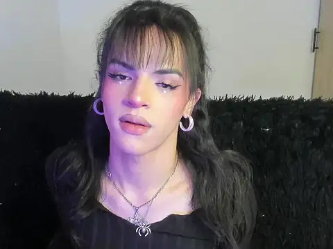 kerly monroe online show from October 14, 11:58 pm