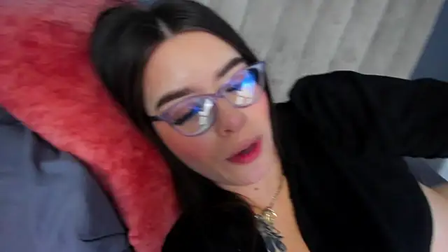 Charlotte Olsen  online show from December 5, 10:39 pm