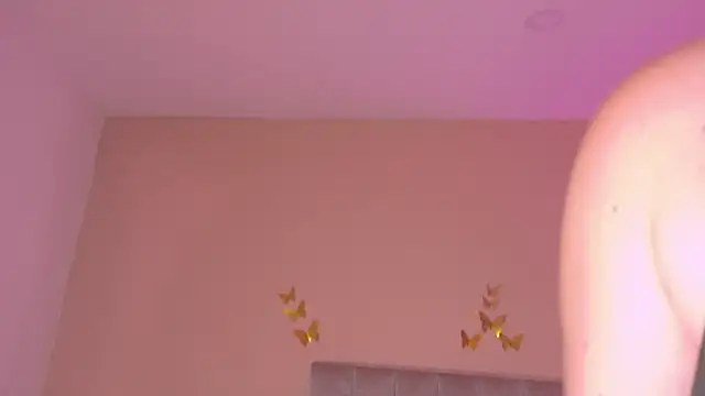 Snapshot of Charlotte_Olsen_ chatting on June 25, 7:52 pm Charlotte Olsen online show from June 25, 7:52 pm