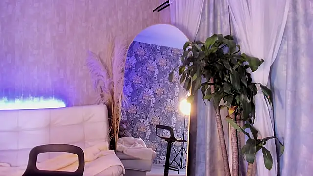 Snapshot of pixy_20 chatting on November 6, 2:59 am pixy 20 online show from November 6, 2:59 am