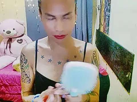 Snapshot of Indaypakay_ts chatting on November 3, 4:07 am Indaypakay ts online show from November 3, 4:07 am