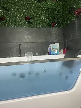 Luluof online show from February 11, 5:47 am