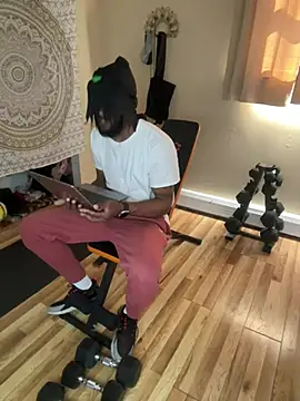 Luluof online show from March 18, 5:33 pm