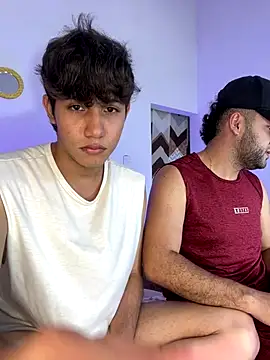 Snapshot of Valerio_22 chatting on December 14, 7:41 pm Valerio 22 online show from December 14, 7:41 pm