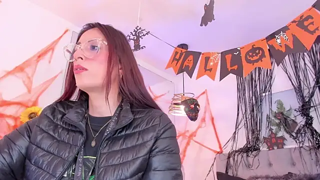 Snapshot of Nami_sunny chatting on October 28, 6:40 pm Nami sunny online show from October 28, 6:40 pm