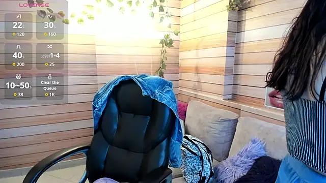 Snapshot of Nami_sunny chatting on October 15, 4:59 pm Nami sunny online show from October 15, 4:59 pm