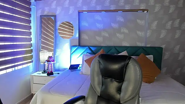 Snapshot of Nami_sunny chatting on November 25, 12:49 pm Nami sunny online show from November 25, 12:49 pm