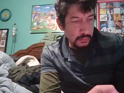 Snapshot of Curved4Pleasure chatting on February 5, 12:01 pm Curved4Pleasure online show from February 5, 12:01 pm