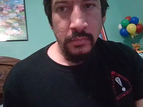 Snapshot of Curved4Pleasure chatting on February 26, 8:20 pm Curved4Pleasure online show from February 26, 8:20 pm