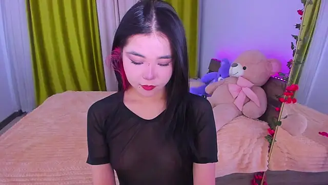 Snapshot of Dollyaa chatting on October 10, 12:50 pm Dollyaa online show from October 10, 12:50 pm