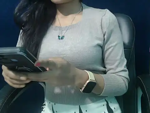 Snapshot of Yashi chatting on November 30, 4:41 pm Yashi online show from November 30, 4:41 pm