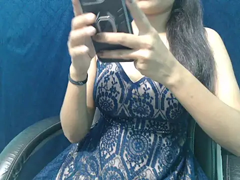 Snapshot of Yashi chatting on September 28, 4:03 pm Yashi online show from September 28, 4:03 pm
