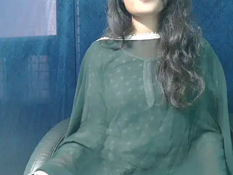 Snapshot of Yashi chatting on October 25, 11:09 am Yashi online show from October 25, 11:09 am