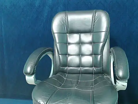 Snapshot of Yashi chatting on October 27, 8:43 pm Yashi online show from October 27, 8:43 pm