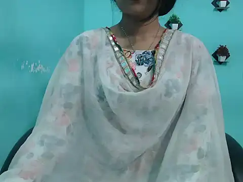 Snapshot of Yashi chatting on March 16, 8:43 am Yashi online show from March 16, 8:43 am