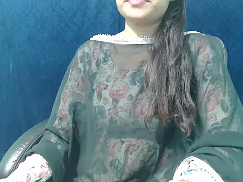 Snapshot of Yashi chatting on October 1, 3:38 pm Yashi online show from October 1, 3:38 pm