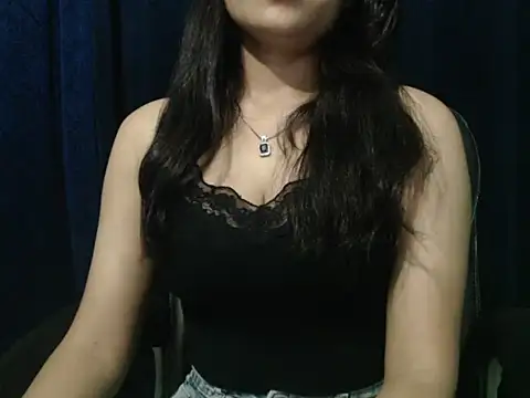 Yashi online show from March 12, 4:22 pm