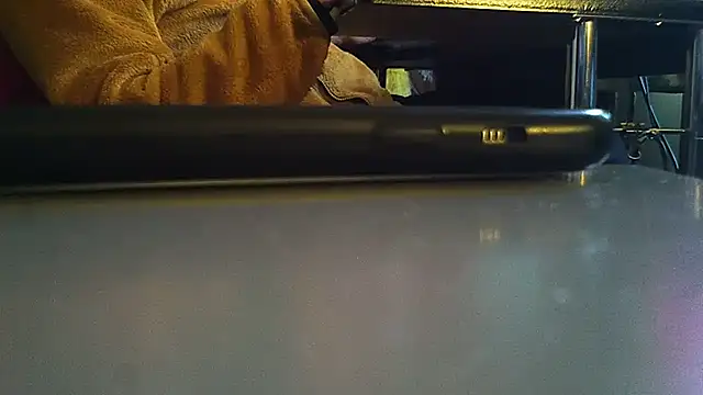 Snapshot of qoooqing67 chatting on December 19, 5:51 am qoooqing67 online show from December 19, 5:51 am