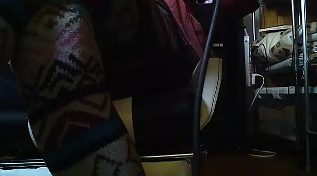 Snapshot of qoooqing67 chatting on December 5, 5:32 am qoooqing67 online show from December 5, 5:32 am