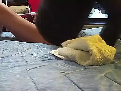 qoooqing67 online show from March 6, 6:19 am