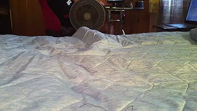 Snapshot of qoooqing67 chatting on November 6, 6:17 am qoooqing67 online show from November 6, 6:17 am