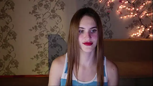 Snapshot of Felicia-Star chatting on June 14, 7:04 pm Felicia-Star online show from June 14, 7:04 pm