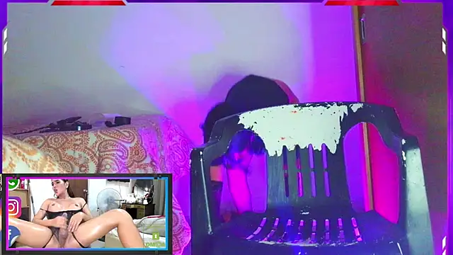 Snapshot of Wendy_Karrot_69 chatting on June 25, 3:37 am Wendy Karrot 69 online show from June 25, 3:37 am