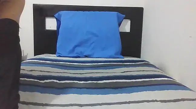 Snapshot of Wendy_Karrot_69 chatting on March 3, 4:00 am Wendy Karrot 69 online show from March 3, 4:00 am