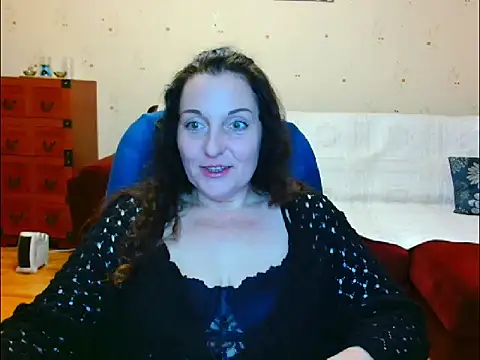 Alice3694 online show from April 19, 2:45 am