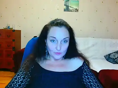 Alice3694 online show from April 1, 5:20 am