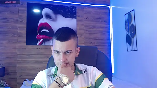 Cerokershelby online show from December 27, 6:14 am