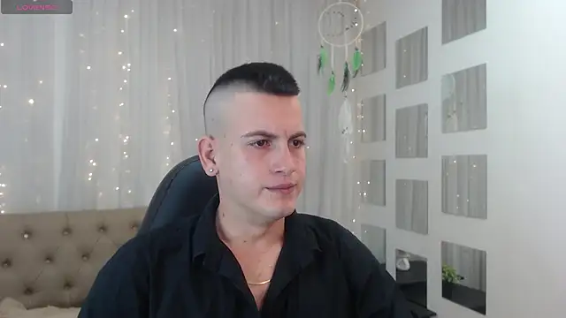 Cerokershelby online show from December 20, 5:04 am