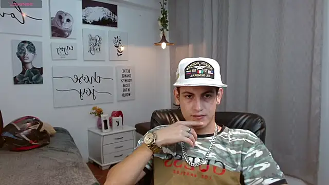 Cerokershelby online show from October 7, 7:48 pm