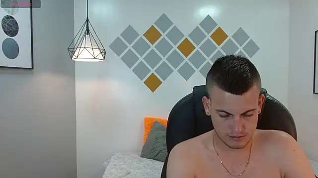 Cerokershelby online show from February 6, 11:26 pm