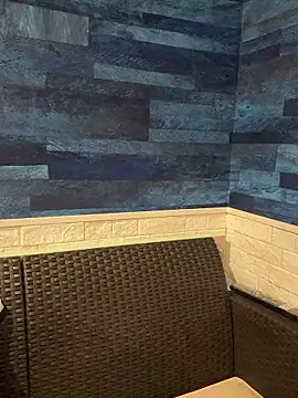 Hideen-real-face online show from February 14, 11:21 am