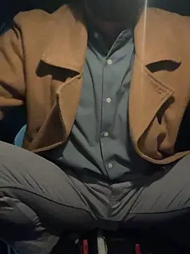 Snapshot of Hideen-real-face chatting on March 19, 10:22 am Hideen-real-face online show from March 19, 10:22 am