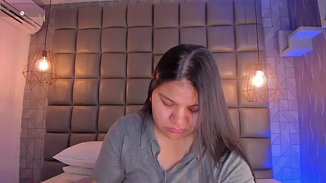 Snapshot of mile_uribe chatting on September 19, 3:32 am mile uribe online show from September 19, 3:32 am