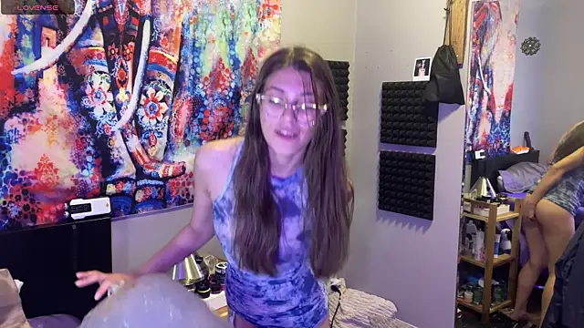 alijones 18 online show from March 12, 11:22 pm