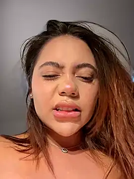 Aryrosee online show from March 15, 8:27 pm