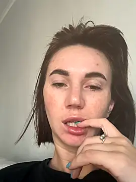 EvilDemon94 online show from October 29, 5:28 am