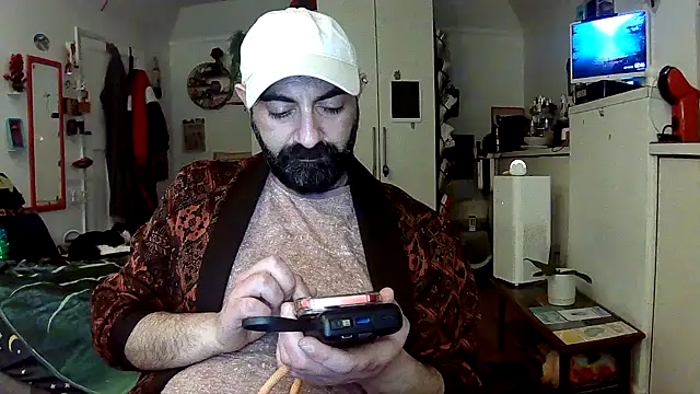 Snapshot of lextalon chatting on January 22, 2:48 am lextalon online show from January 22, 2:48 am