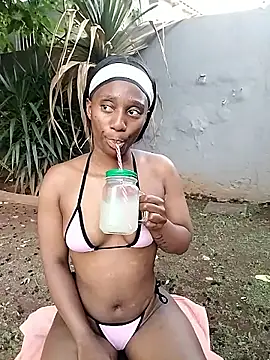 Lucy Blacksilk online show from October 10, 2:51 pm