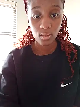 Lucy Blacksilk online show from February 28, 1:44 pm