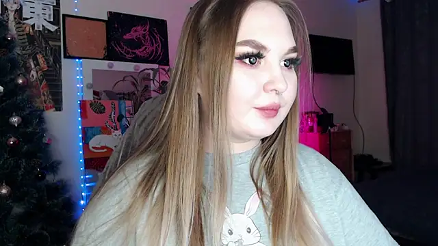 Greeenfriends6969 online show from December 19, 4:31 pm