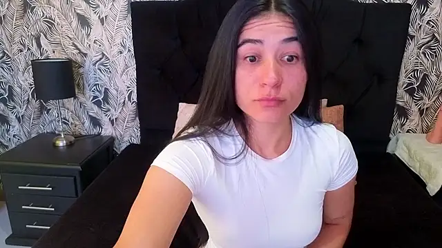 ChloeTurner  online show from February 21, 8:22 pm